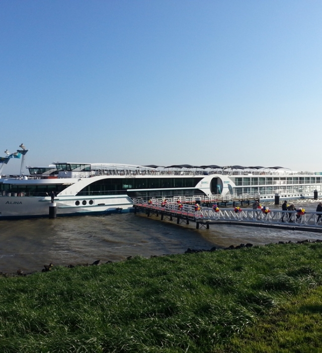 BLOC navigates the river cruise sector 