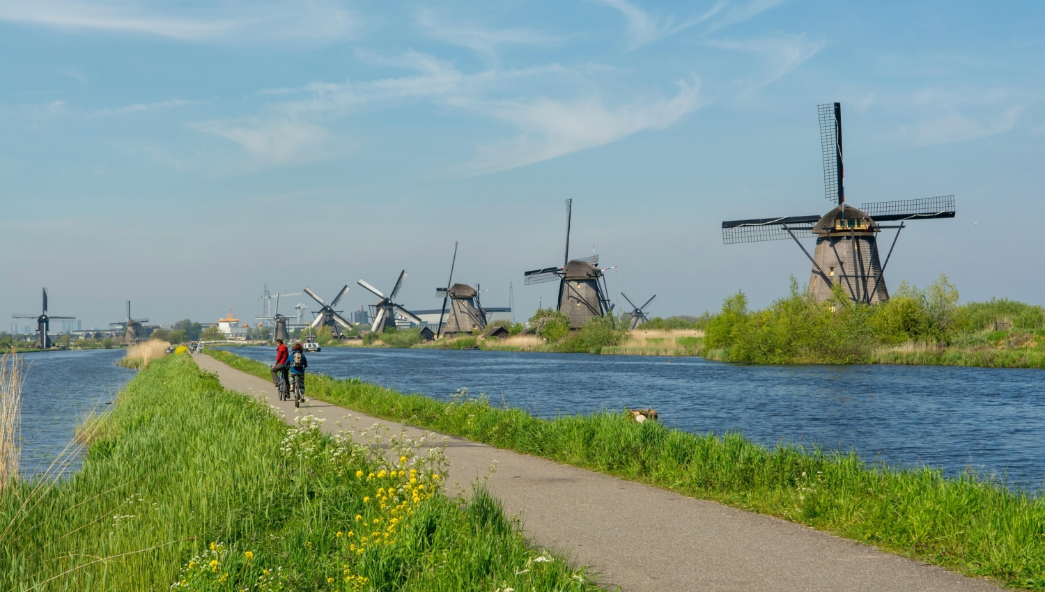 Kinderdijk, Beeld van Jan van der Wolf